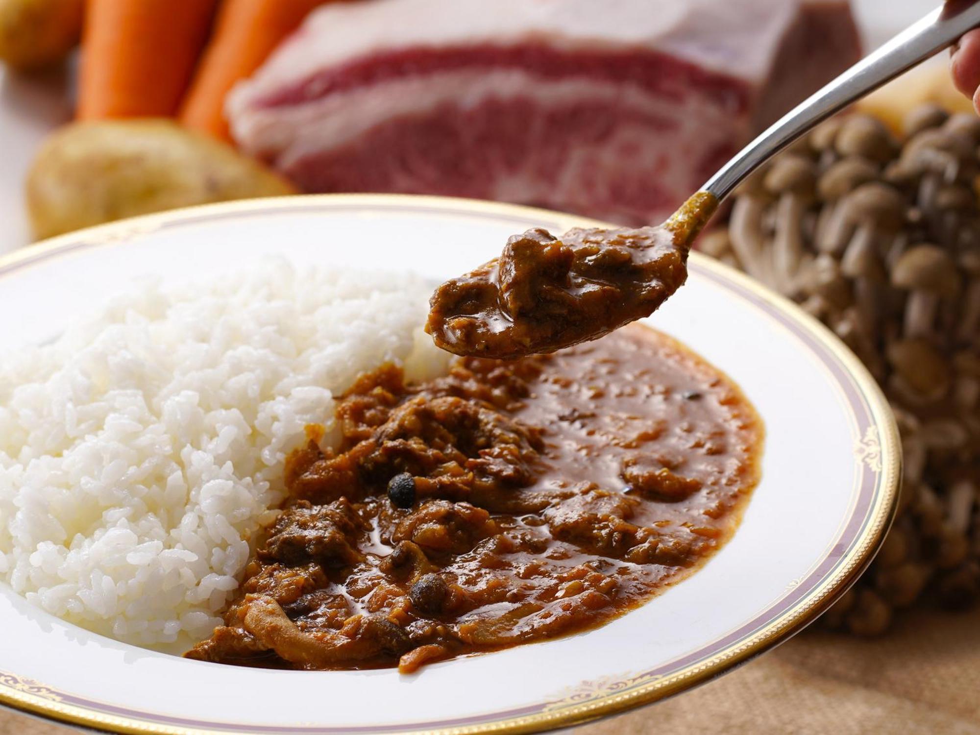 فندق ووترمارك نجاسكي هوس تن بوش ساسيبو المظهر الخارجي الصورة A plate of Japanese curry rice