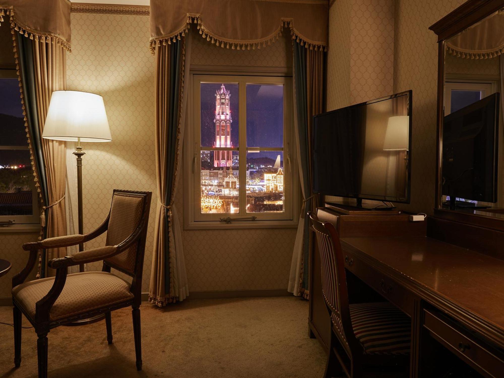 فندق ووترمارك نجاسكي هوس تن بوش ساسيبو المظهر الخارجي الصورة A room at the Four Seasons Hotel